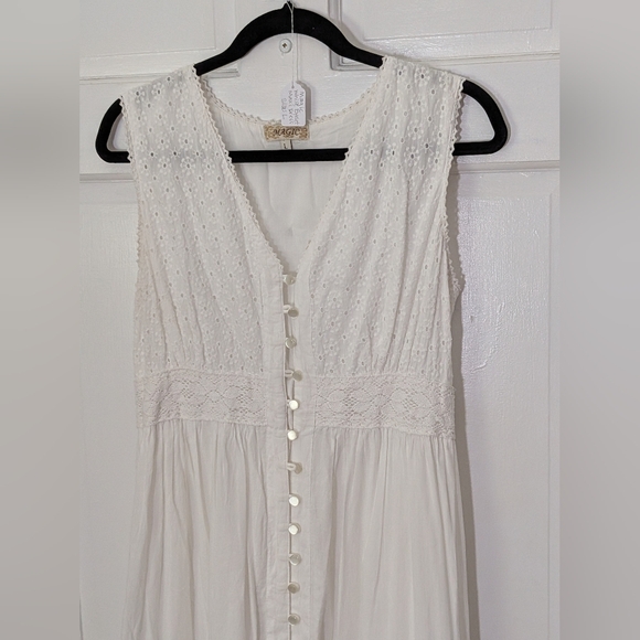 Magic White Eyelet Lace Button Front Midi Dress Sleeveless Boho Cottage Core - Picture 3 of 4